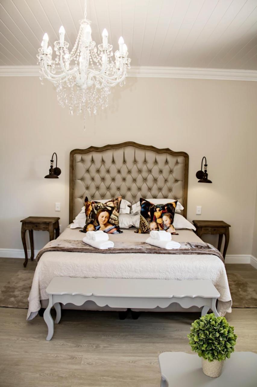 French Karoo Guesthouse Beaufort West Exterior foto