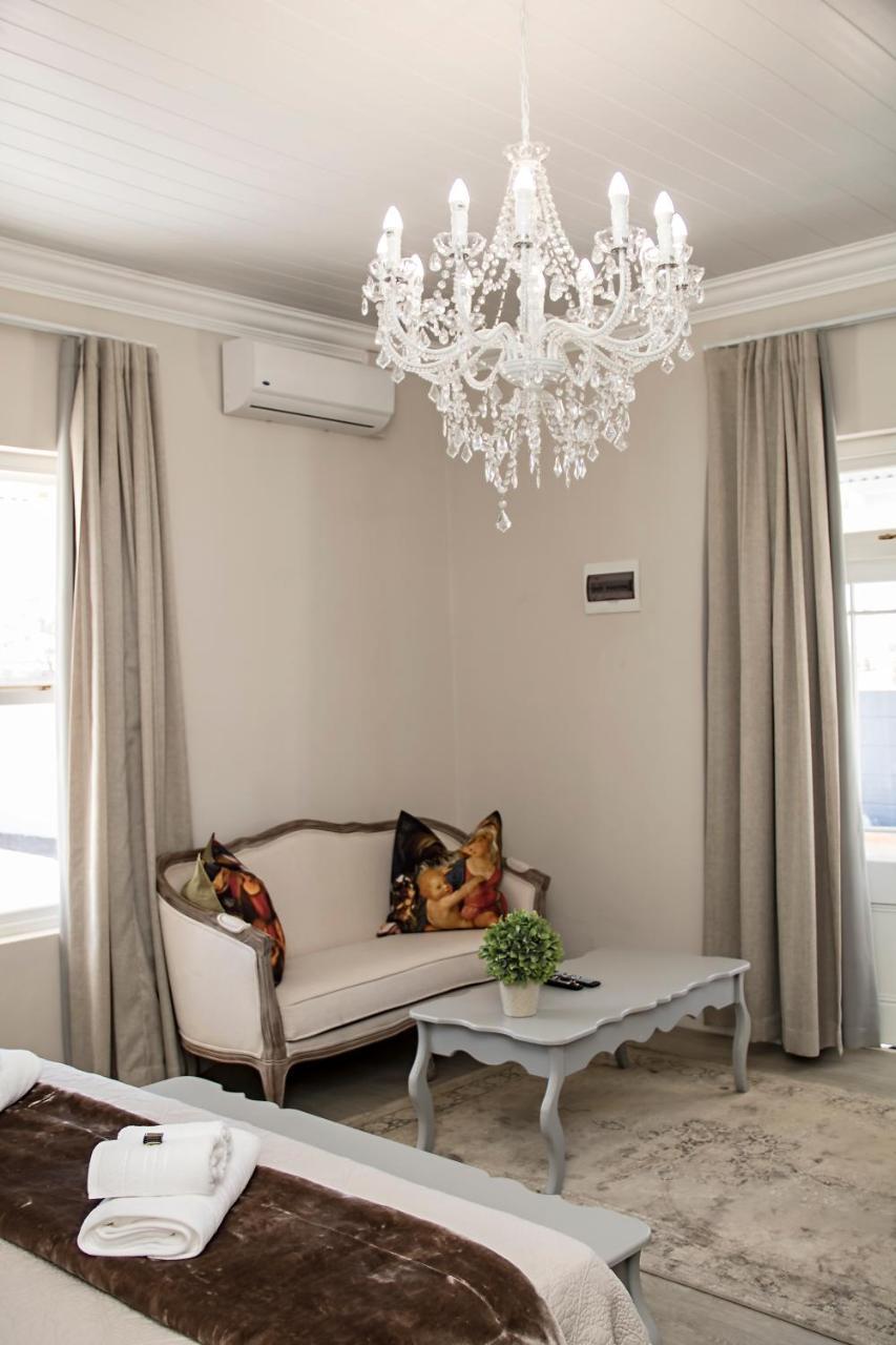 French Karoo Guesthouse Beaufort West Exterior foto